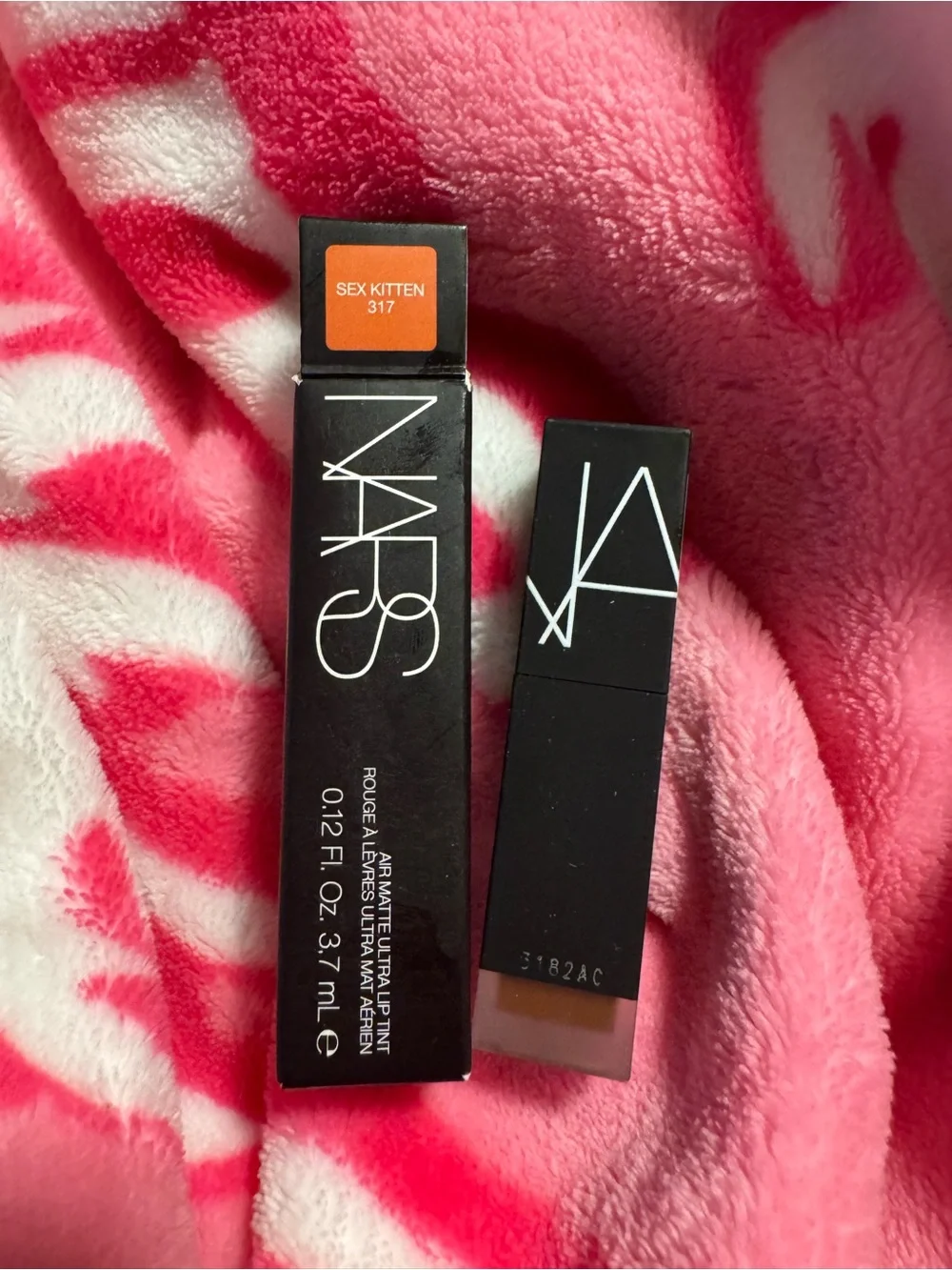 NARS Air Matte Ultra Lip Tint - Sex Kitten new in box